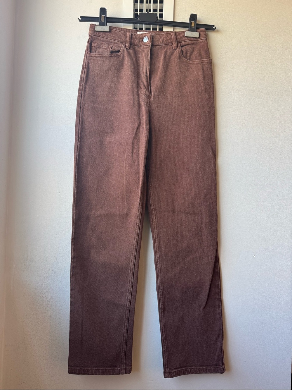 Wilfred Straight Leg Pants in Brown